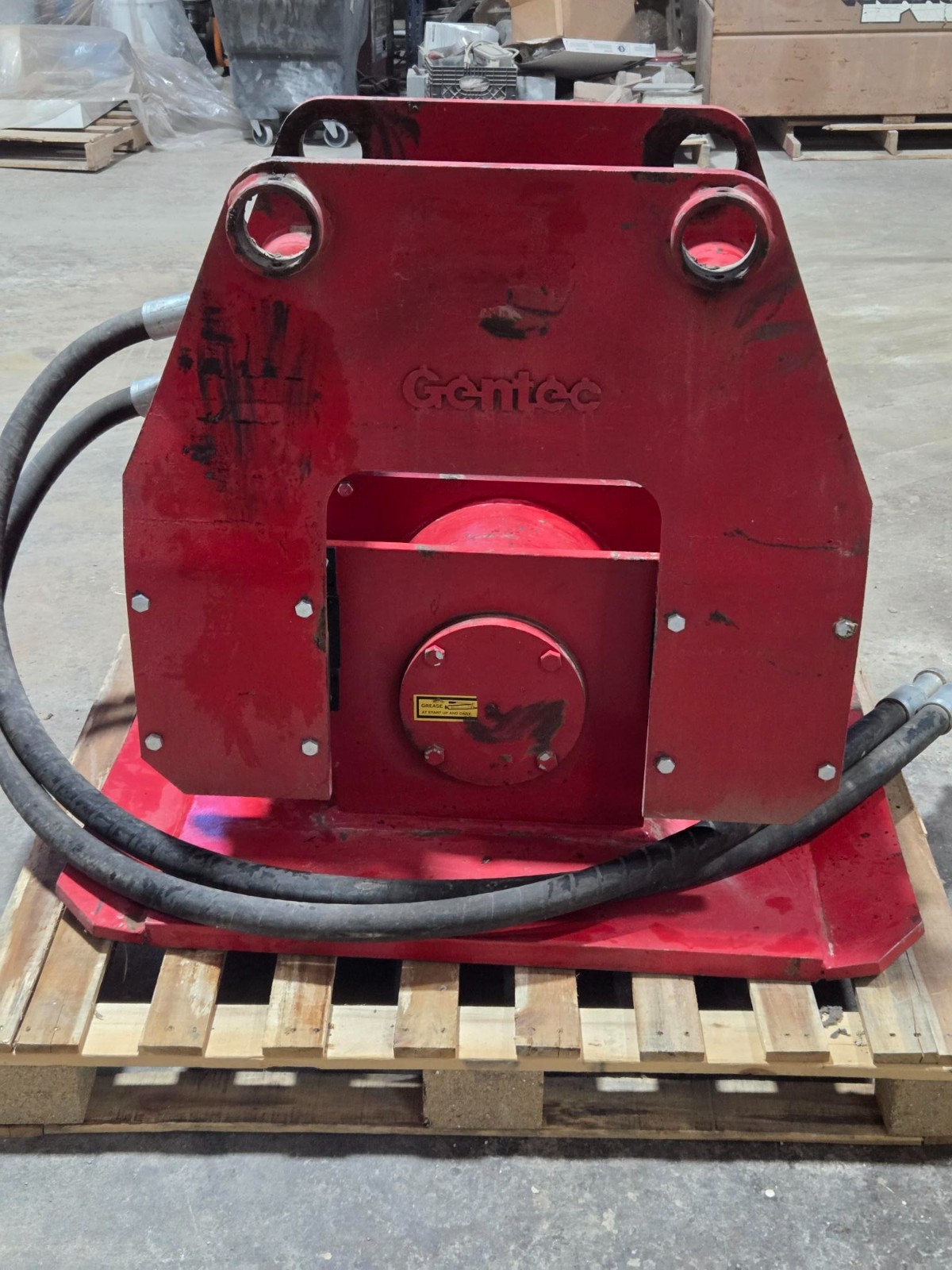 GENTEC Pin On Hydraulic Plate Compactor, FIts B Linkage CAT Excavators – 320DL