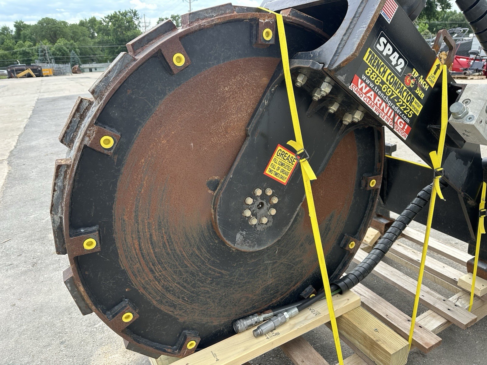 Trench Grader SP42 Vibratory Compactor Wheel SP48 Skid loader Skid steer bobcat