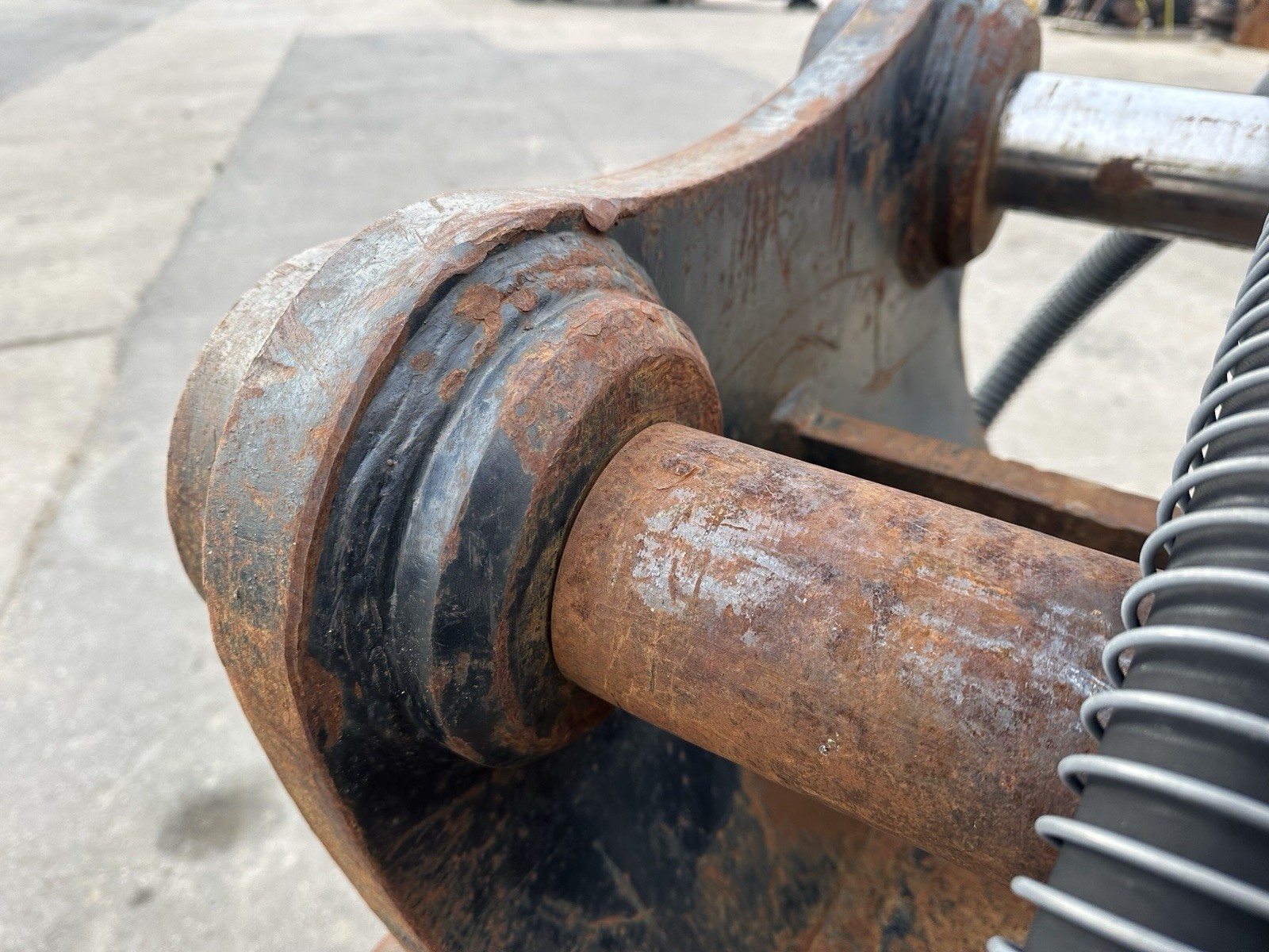 Caterpillar CVP110 Vibratory Compactor Excavator CB Linkage 90mm pins