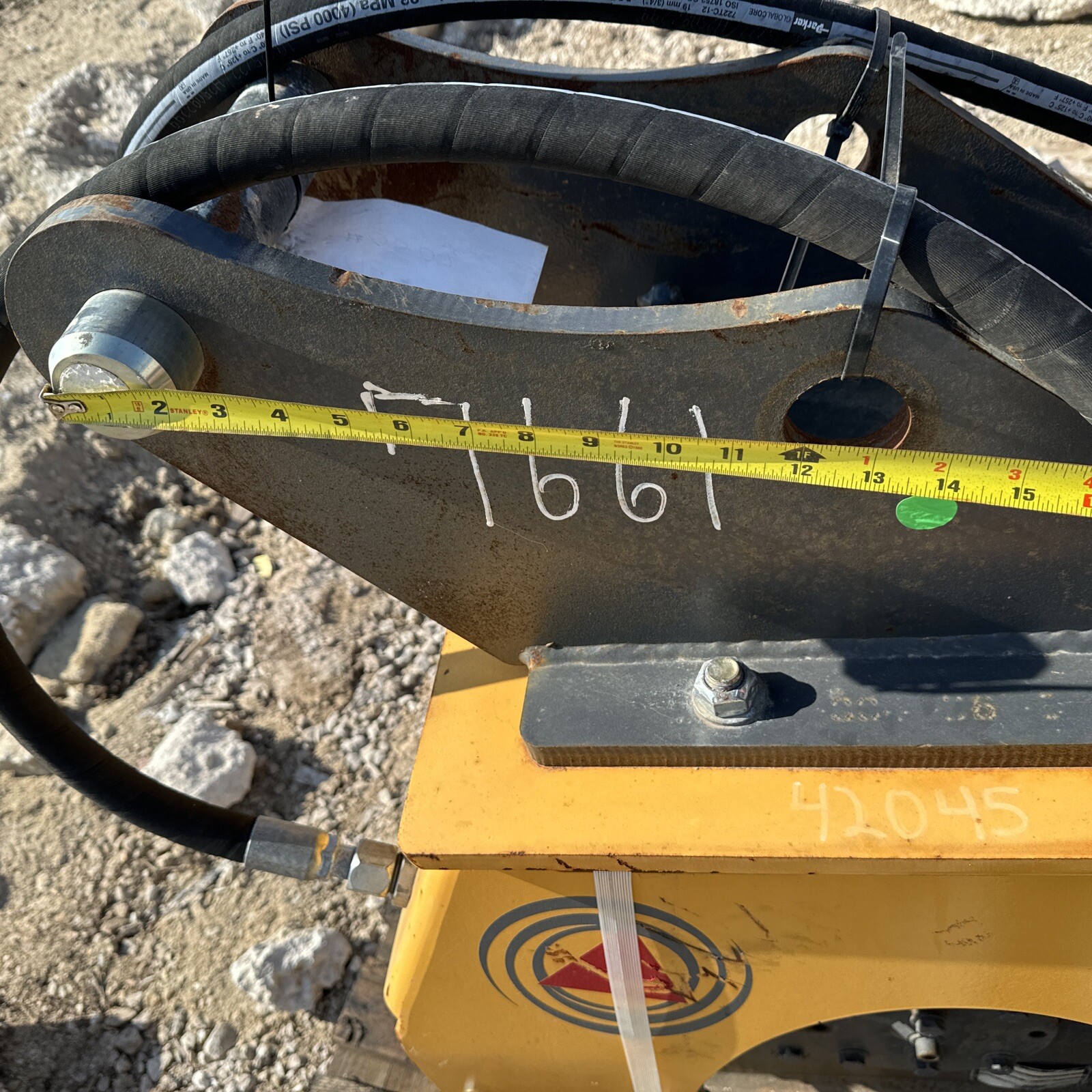 Indeco IHC 75 Mini Excavator Compactor Loader Backhoe Cat Case 24×25 Plate