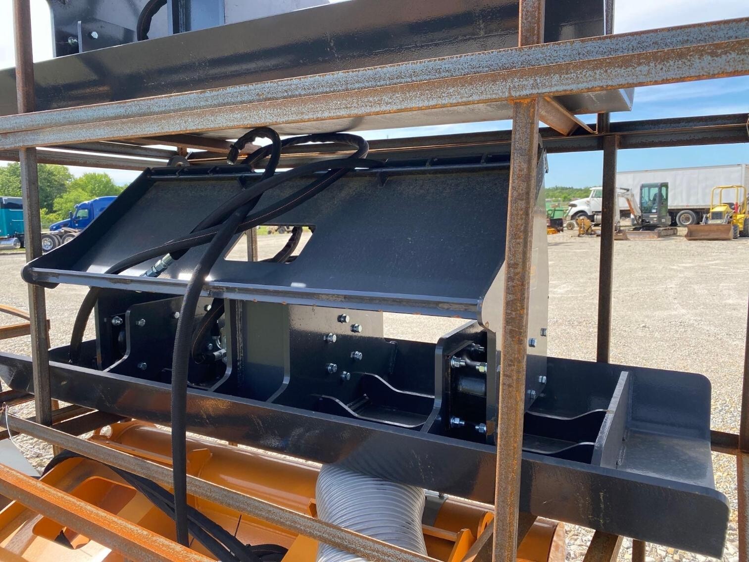Landhoner 6′ 72″ Vibratory Universal Mount Skid Steer Plate Compactor WE SHIP!