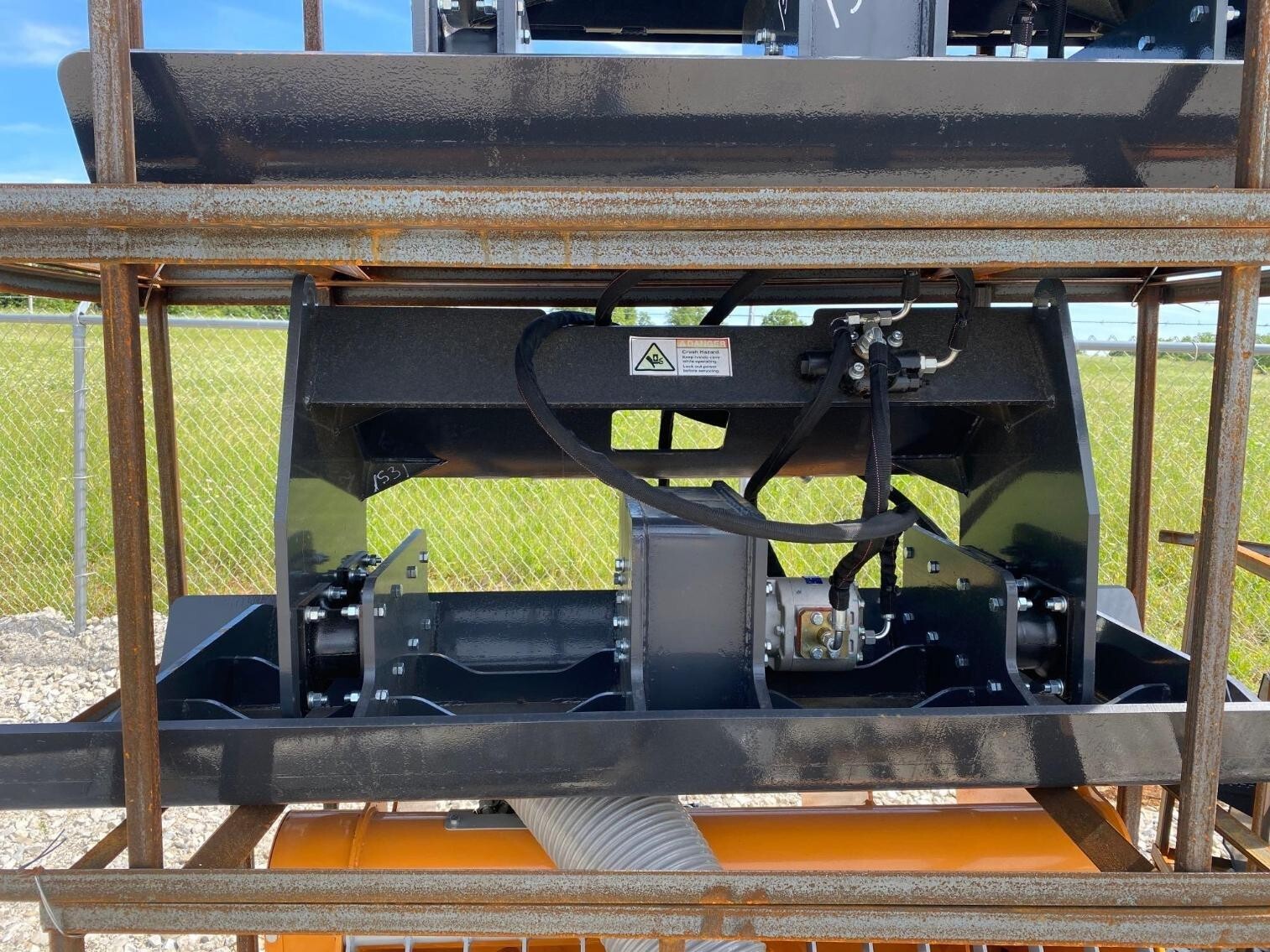Landhoner 6′ 72″ Vibratory Universal Mount Skid Steer Plate Compactor WE SHIP!