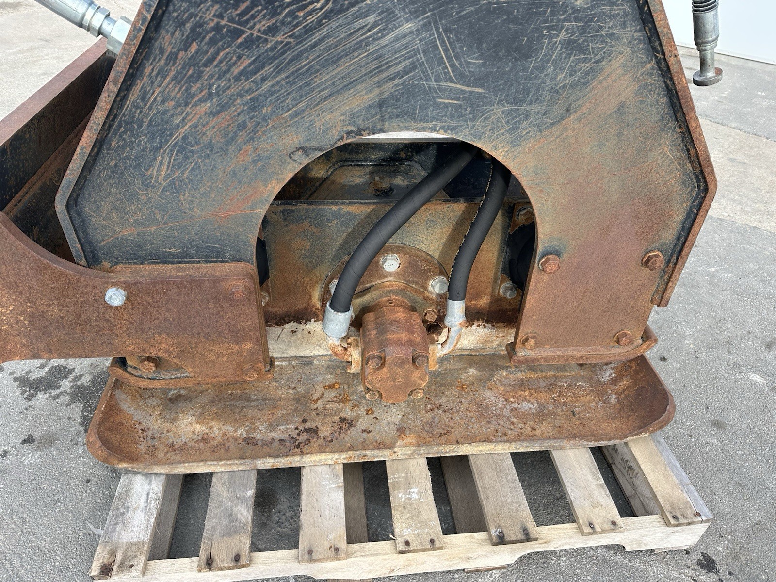 Caterpillar CVP110 Vibratory Compactor Excavator CB Linkage 90mm pins