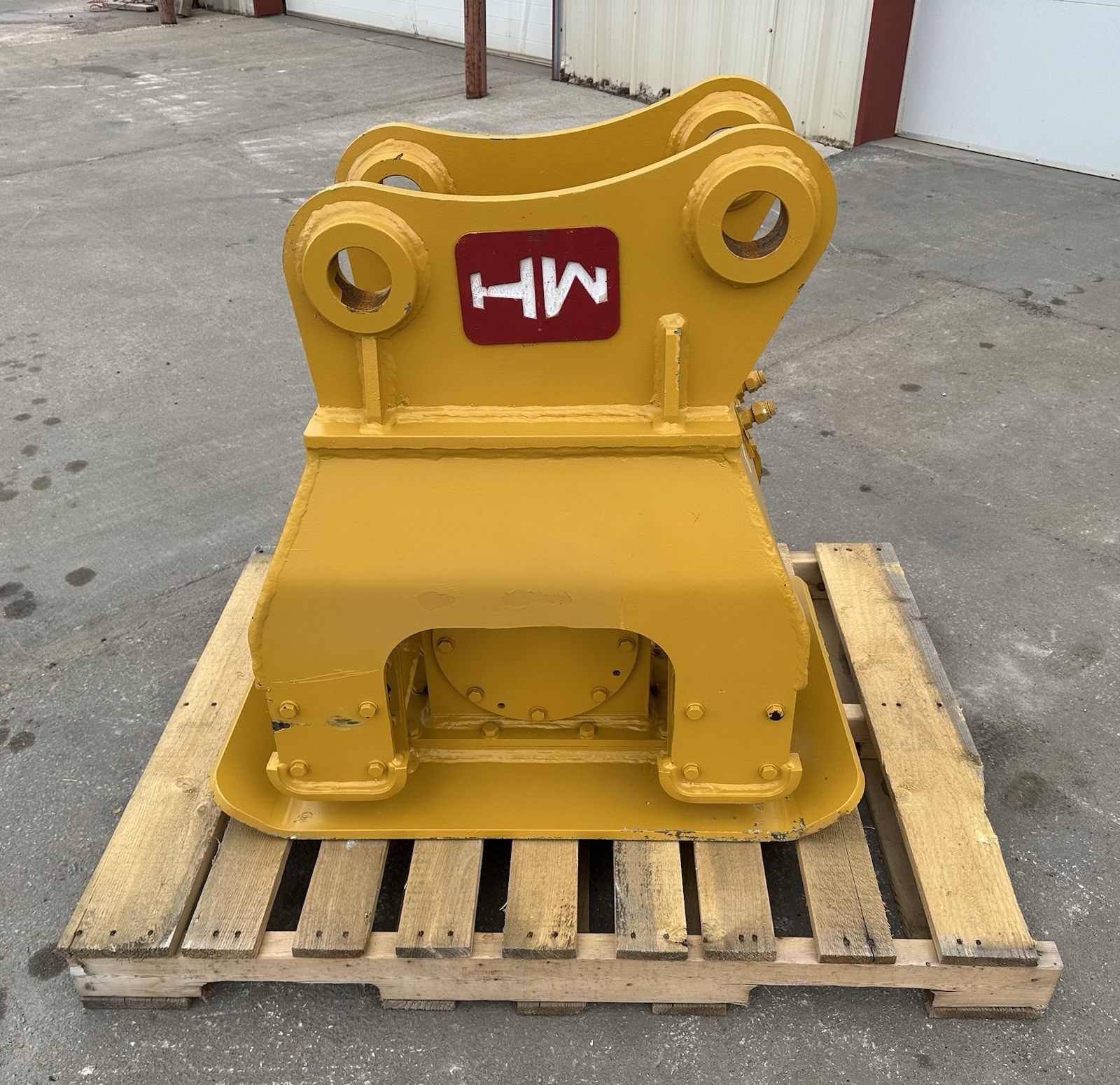 New 21″ Vibratory Compactor Plate 65mm Pins Cat Hyundai Kobelco Volvo