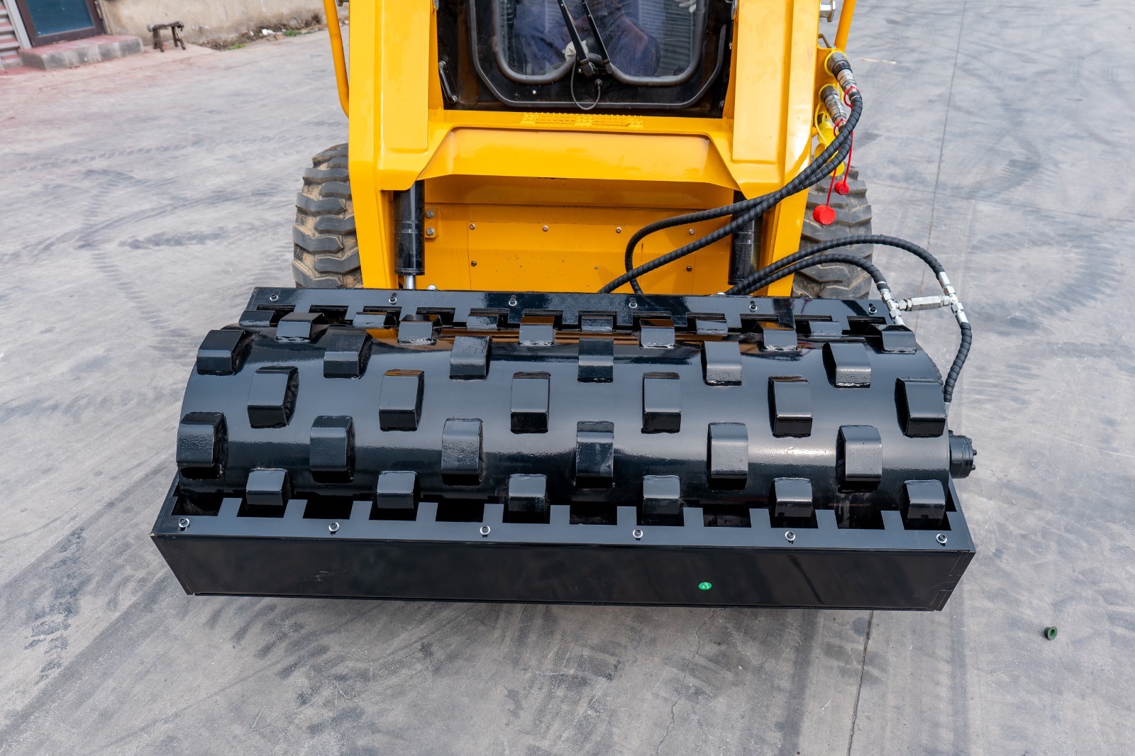 1.5m/ 60″ Vibratory Soil Compactor for Skid Steer fits Bobcat Padfoot Roller