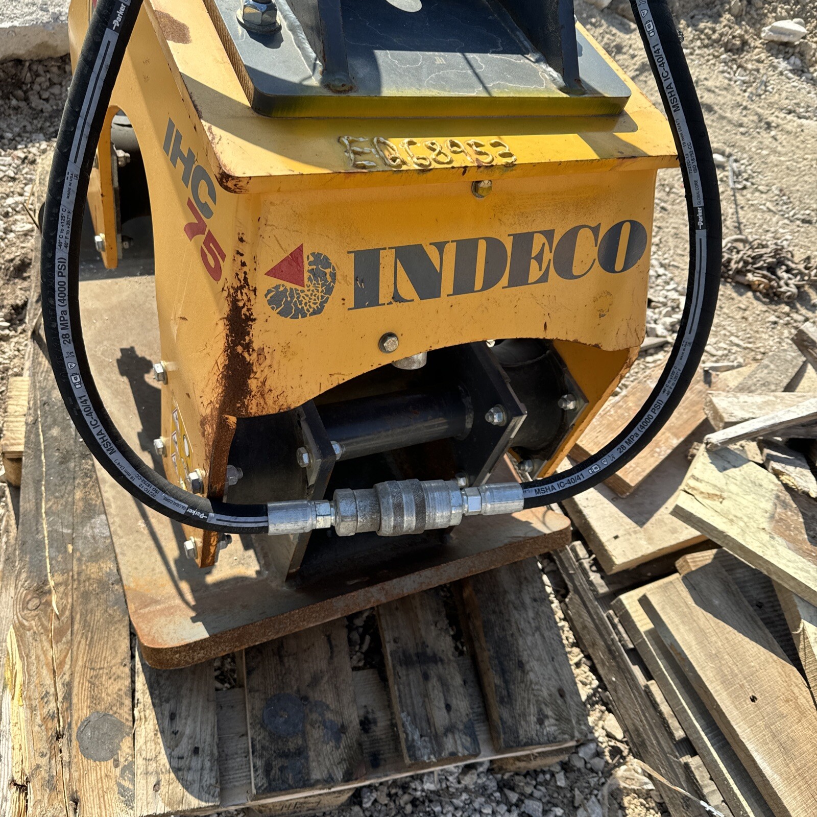Indeco IHC 75 Mini Excavator Compactor Loader Backhoe Cat Case 24×25 Plate