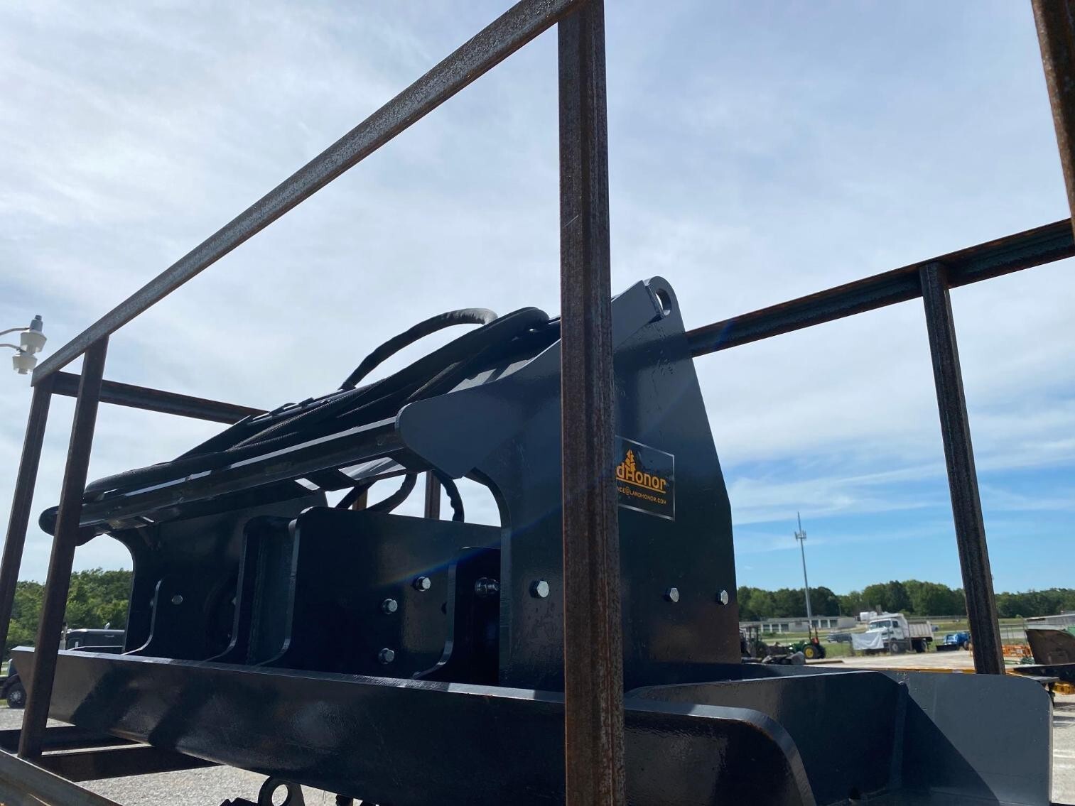 Landhoner 6′ 72″ Vibratory Universal Mount Skid Steer Plate Compactor WE SHIP!